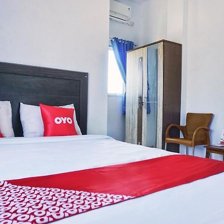 Super Oyo 1565 Hotel Homiko Pacitan Dış mekan fotoğraf